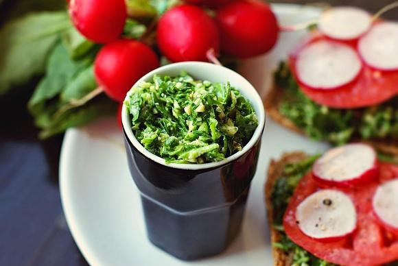 Pesto ze szczawiu wegańskie