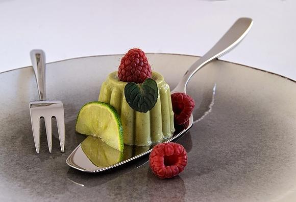 Panna cotta mojito - idealne chłodzenie