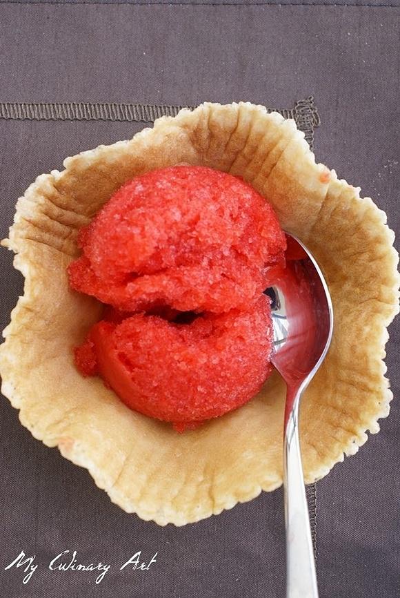 Sorbet szampański z truskawkami i limonką