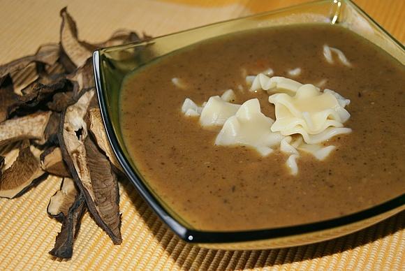 Zupa krem z suszonych grzybów