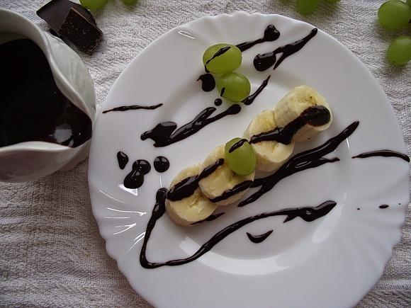 Sos czekoladowy do deserów