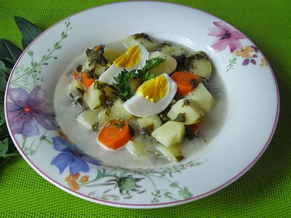 Zupa szczawiowa z jajkiem