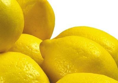 Limoncello przepis na cytrynowy smak Kampanii