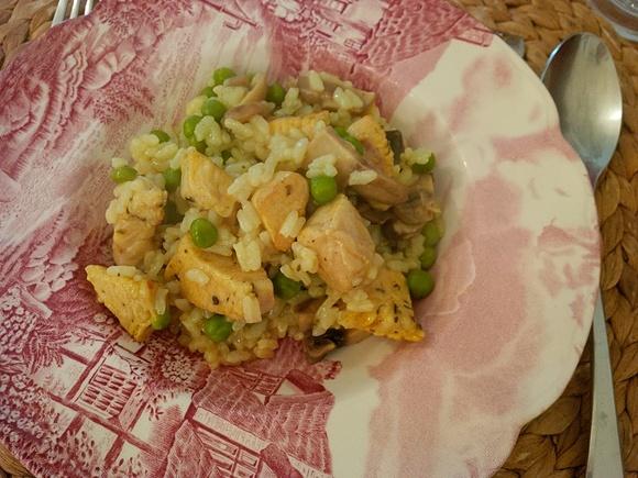 Risotto z kurczakiem i zielonym groszkiem