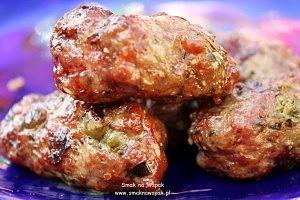 Kotleciki z kaparami na grillu