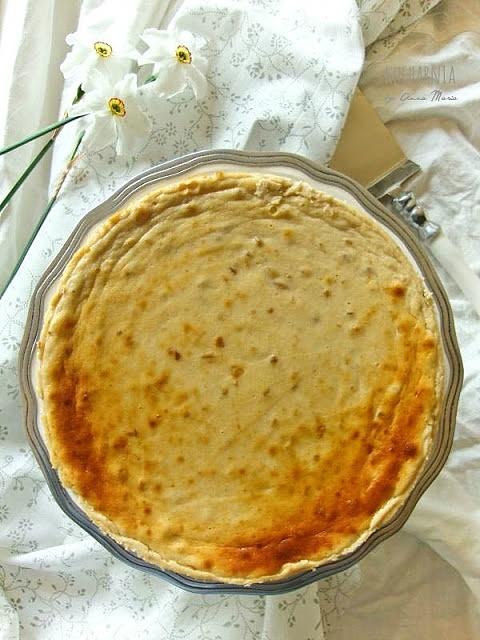Sernik fistaszkowy z dulce de leche i solonymi migdałami