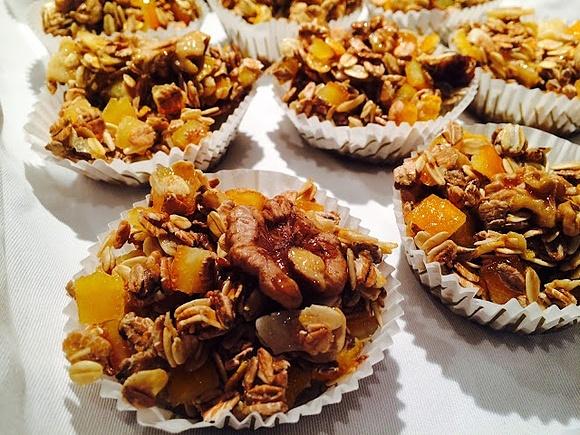 Domowa porcjowana granola