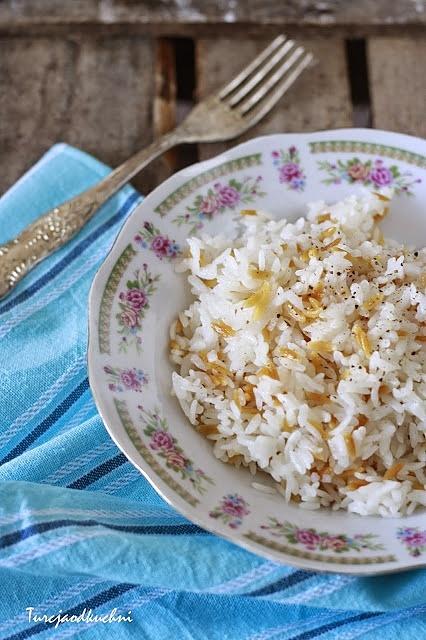 Ryż na sypko w wersji tureckiej pirinç pilavı