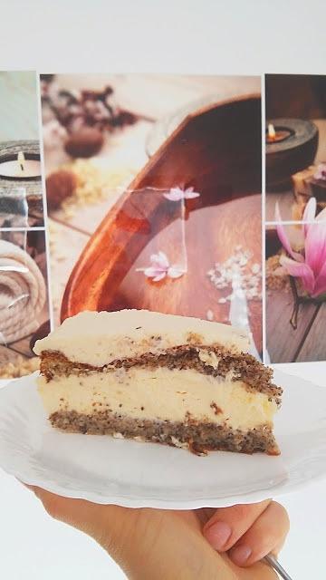 Tort makowy z kremem lemon curd