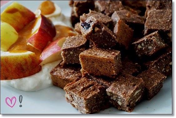 Jaglane piernikowe kostki z tofu wegańskie bez cukru bez glutenu