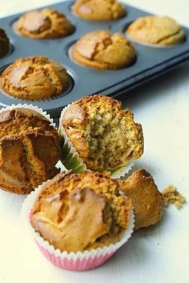 Muffiny z masłem orzechowym na mące ryżowej i owsianej