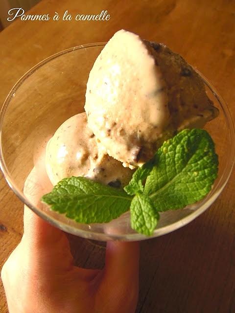 Lody miętowe z czekoladą
