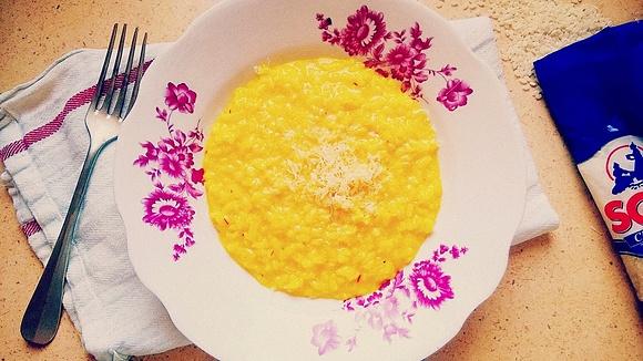 Szafranowe risotto alla milanese