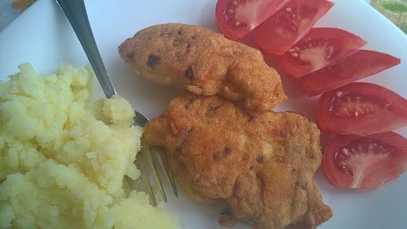 Kotlet z piersi kurczaka w cieście