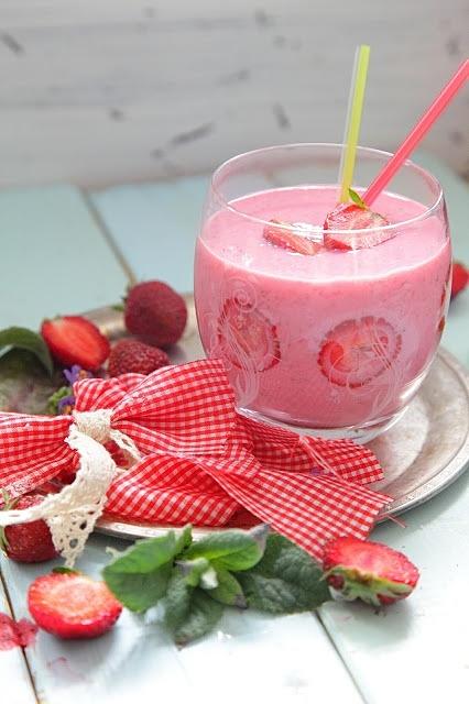 Truskawkowy koktajl alkoholowy
