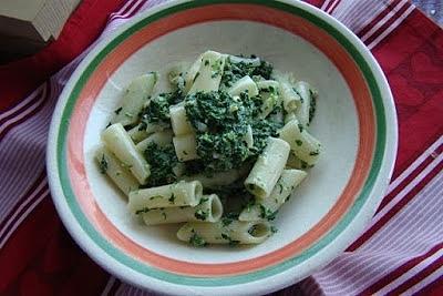 Penne ze szpinakiem - szybkie danie sezonowe