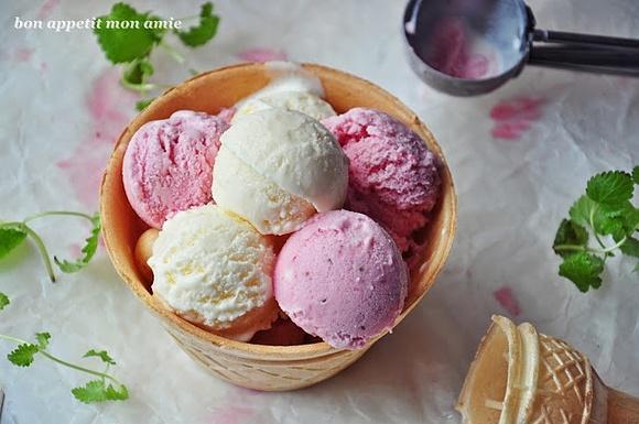 Lody domowe truskawkowe i śmietankowe