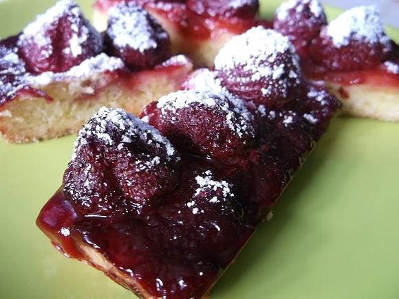 Ciasto kruche maślane z truskawkami