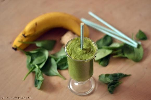 Zielone smoothie na lato - zdrowe i orzeźwiające