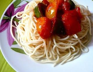 Paprykowe spaghetti