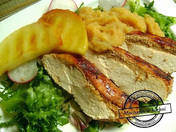 Filet z kurczaka z jabłkowym puree