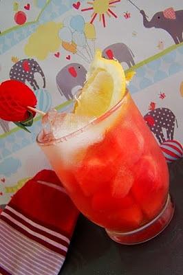 Arbuzowy szał - letni drink z arbuza i lodu