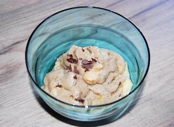 Wegańskie lody bananowe