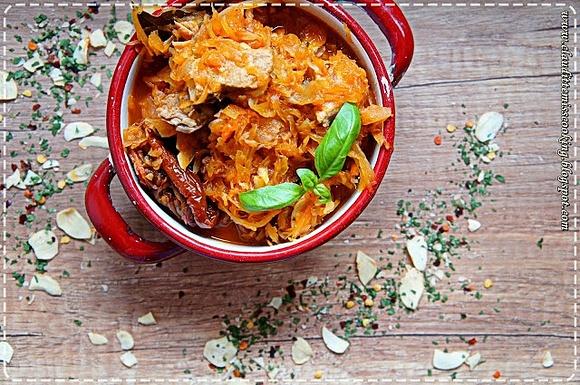 Gulaszowa kwaśnica w smakach świata