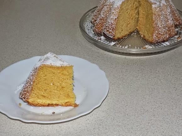 Babka budyniowa - miękka i wilgotna, szybka do przygotowania