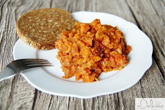 Bigos z młodej kapusty