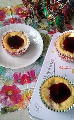Rabarbarowe muffiny z twarożkiem