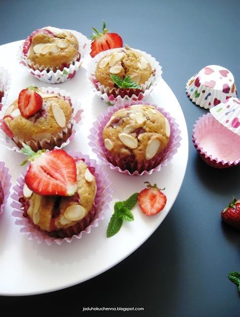 Muffiny truskawkowe