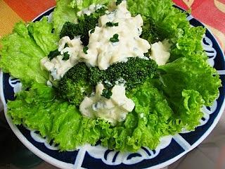 Brokuły z sosem remoulade