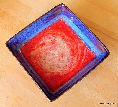 Truskawkowy pudding z chia i owsianką witariańską