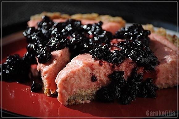 Tarta jaglano-truskawkowa