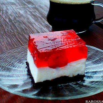Kostka brw black red white - deser z galaretką, mascarpone i oreo