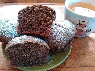 Muffiny herbaciano-kakaowe