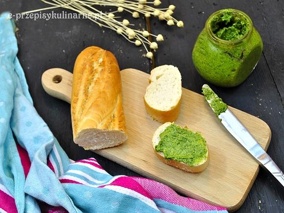 Pesto z jarmużu i pietruszki