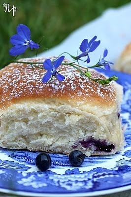 Bułeczki z jagodami – jagodzianki