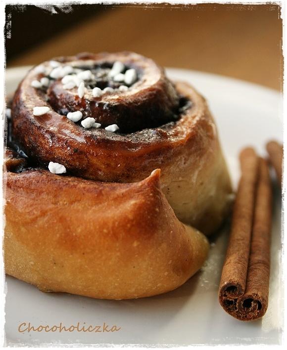 Kanelbullar czyli szwedzkie bułeczki cynamonowe