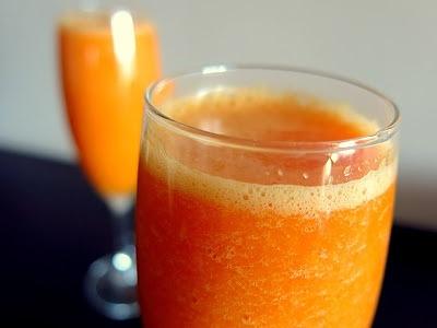 Sok z marchewki selera naciowego pomarańczy i jabłka