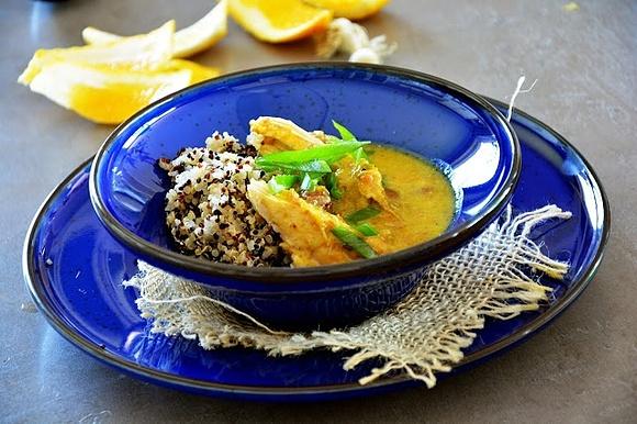 Quinoa z kurczakiem i agrestem. Słodko-kwaśny obiad dla niemowlaka.