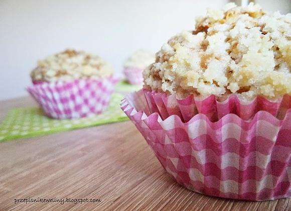 Muffinki jabłkowe z kruszonką