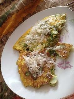 Omlet ze szparagami
