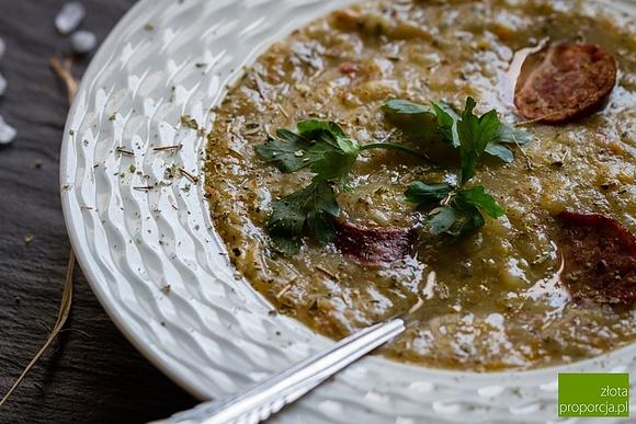 Jak zrobić prawdziwą zupę ziemniaczaną niemiecką Kartoffelsuppe