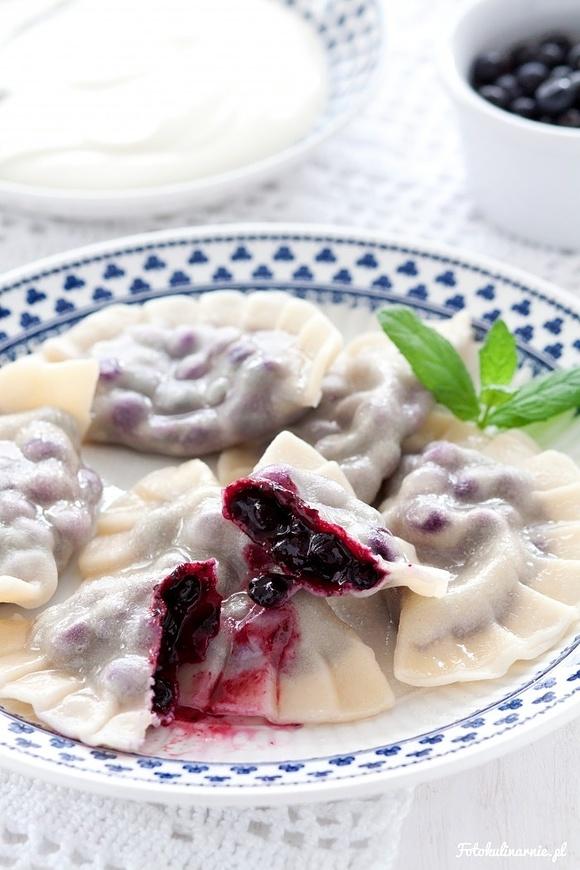 Pierogi z jagodami