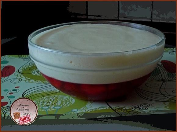 Galaretka z leguminą i truskawkami, przepis na pudding z galaretką