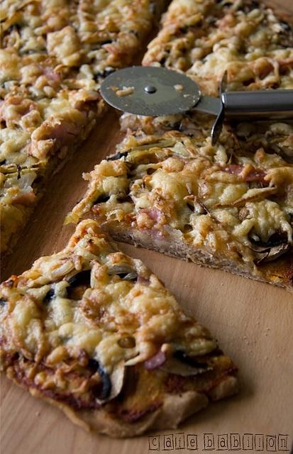 Pizza na mące gryczanej