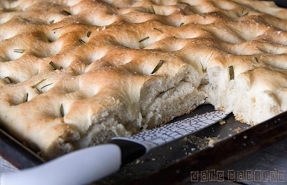 Focaccia z rozmarynem