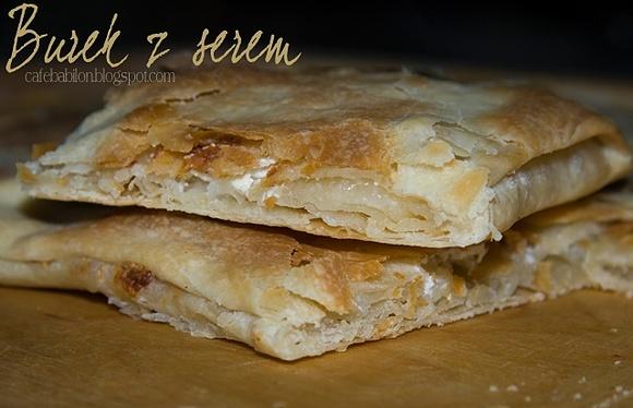 Burek z serem i szpinakiem